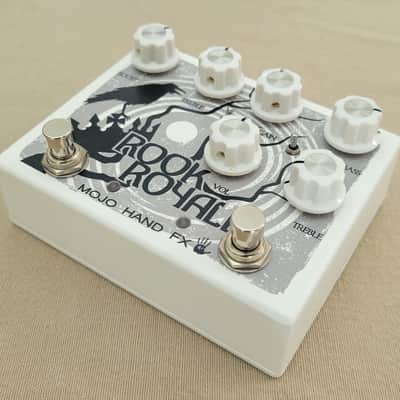 Mojo Hand FX Rook Royale 2010s - White Graphic image 2
