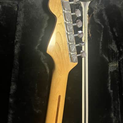 Fender Lead III with Maple Fretboard 1981 - 1983 - Cherry Sunburst image 3