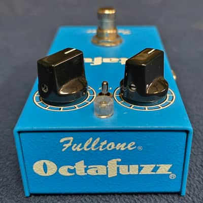 Immagine Fulltone Octafuzz with (+) Center FPS-2 Power Supply - 3