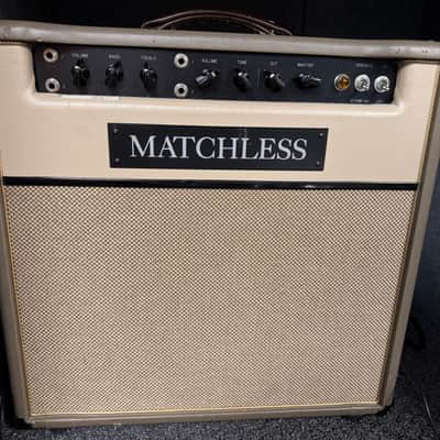 Matchless SC-30 2-Channel 30-Watt 1x12" Guitar Combo image 4