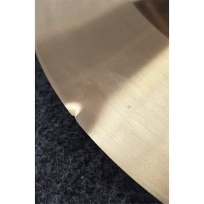 Used Wuhan 457 Rock Crash/Ride Cymbal 18" - Good image 3
