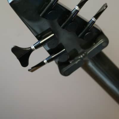 Modulus Quantum 5 Thru-neck Bass 2001 Black image 6