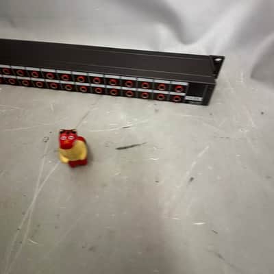 Tascam PB-32P 32-Point Patch Bay image 7