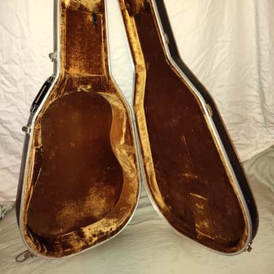 Martin D4 Dreadnaught thermoplastic hard case 1979 D18 D28 D35 D45 image 2