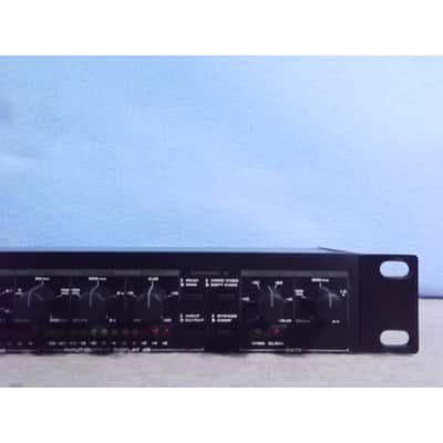 Alesis 3630 Dual-Channel Compressor / Limiter with Gate image 4