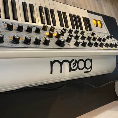 Moog Subsequent 37 CV Paraphonic Analog Synth 2010s - Gray image 4
