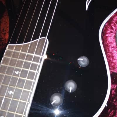 Taylor T5z 2022 - Black image 4