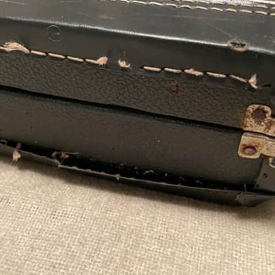 Vintage 1970’s Fender USA Mustang Guitar Case Black Exterior w Maroon Interior Fits Tele Strat image 5