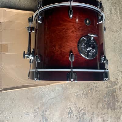 Gretsch  Catalina club mahogany 18 diameter x 14 bass drum  Gloss antique burst image 2