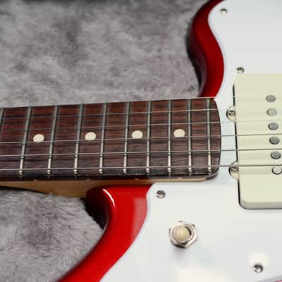 Fender American Professional Jazzmaster with Rosewood Fretboard 2017 - 2019 - Candy Apple Red image 5