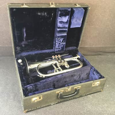 Conn 25A Switzerland Flugelhorn w/ Case and Mouthpiece image 24