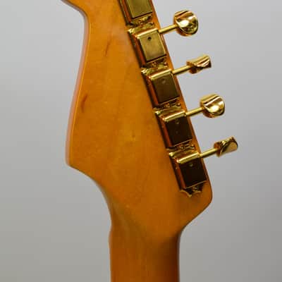 2007 Fender American Vintage 1957 Commemorative Stratocaster Electric Guitar, Maple Fingerboard, White Blonde w/ Case image 10