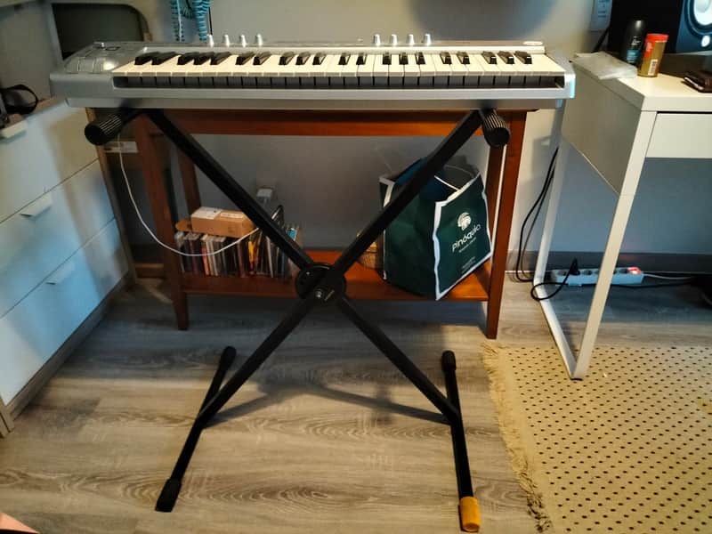 Suporte teclado Hercules KS110B EZ Lock Keyboard Stand - 52cm a 98cm image 1