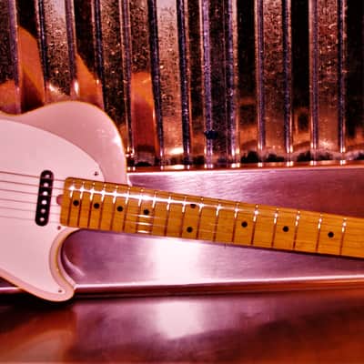 Strings & Things St. Blues Custom Bluesmaster II 1984 Shell Pink. Guitar that ruined Billy Squier image 2