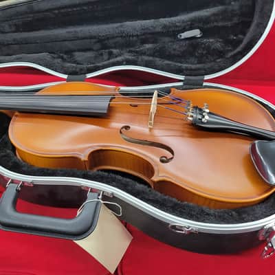 Bucharest 16" Viola Outfit with Casr and Bow model 31055H - Violin burst image 4