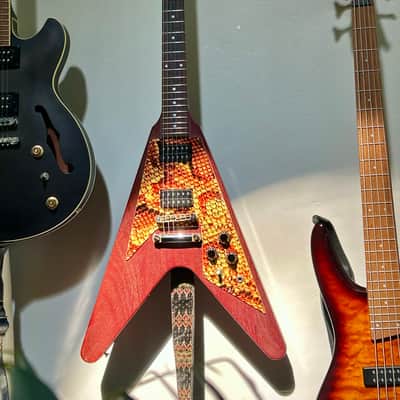 Gibson Flying V 2007 - Faded Cherry w/ Custom Snakeskin Pickguard image 4