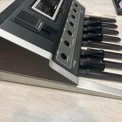 Moog Taurus I - BEST BASS SYNTH EVER! - with mods image 9