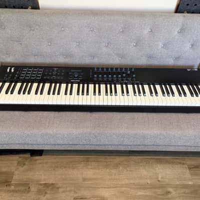 Arturia KeyLab 88 MkII MIDI Controller 2021 - Black image 1