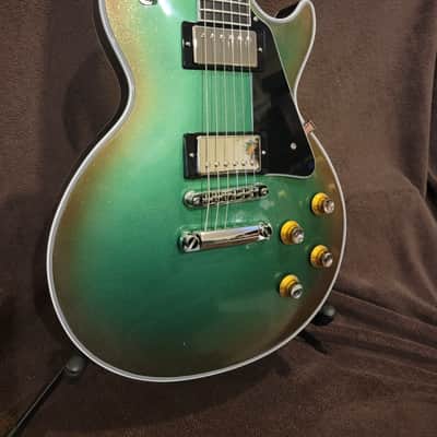 Gibson Les Paul Custom 5 of 5 2021 Vintage Holiday Green / Red Metal Flake image 1
