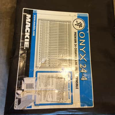 Mackie Onyx 24 Mixer image 6