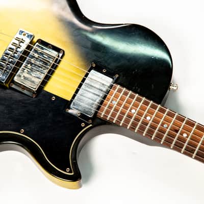 Gibson 1980s L6-S Electric Guitar Owned By Billie Joe Armstrong Of Green Day image 13