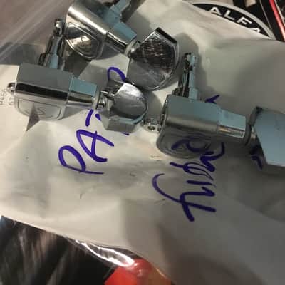 Schaller 3X3 Gold Locking Tuners
