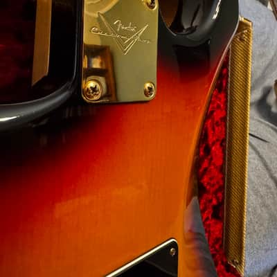 Fender Custom Shop SRV Stevie Ray Vaughan Stratocaster NOS 2019 - Present - 3-Color Sunburst image 6
