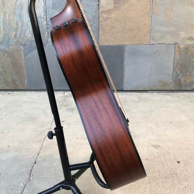 Taylor 322ce 12-Fret, Shaded Edgeburst Top, V-Class image 8