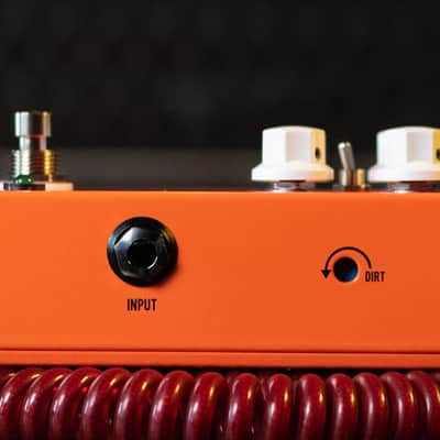 JHS Pulp N Peel V4 Compressor Preamp DI Box Guitar Effects Pedal image 2