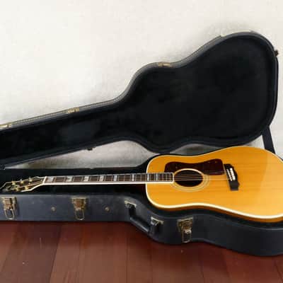 Guild USA D-55 1992 - Natural #DE101627 w/OHSC USED image 2