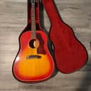 Gibson J-45ADJ 1967 - Cherry Sunburst