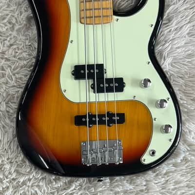 Tagima TW 65 P-Style 4-String Electric Bass Guitar Maple Fretboard, Sunburst image 10