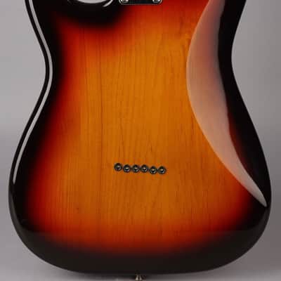 Fender Japan Stratocaster XII - MIJ - 2002 - Sunburst w/HSC image 8