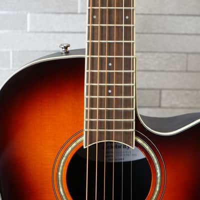 Ovation CS24-1-G Celebrity Standard - 2-Color Sunburst image 3