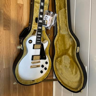Epiphone "Inspired by Gibson Custom Shop” Les Paul Custom - Alpine White image 3