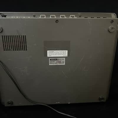TASCAM 244. Read image 11