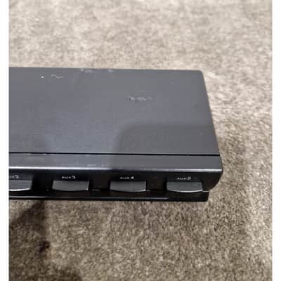 1x5 Stereo Audio Switch - Black - Good image 8