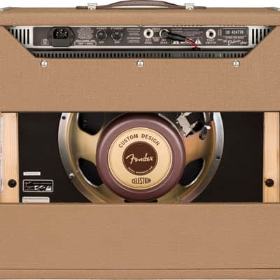 Fender '62 Deluxe Amp image 2