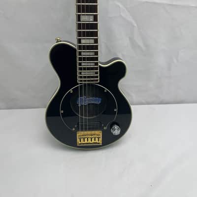 Pignose PGG-259-BK Basswood Body Bolt-On Maple Neck Mini/Travel Built-In Amp 6-String Electric Guitar w/Gig Bag image 1