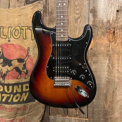 Fender American Special Stratocaster HSS with Rosewood Fretboard 2010 - 2018 - 3-Color Sunburst image 1