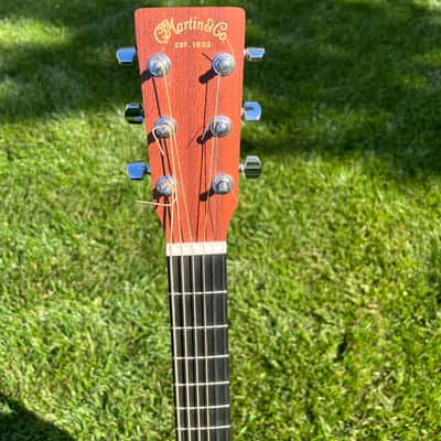 Martin 000X1 - Natural image 3