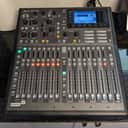 Behringer X32 Producer 40-Input 25-Bus Digital Mixing Console 2013 - Present - Standard