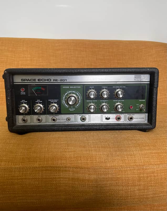 Roland RE-201 Space Echo Tape Delay / Reverb | Reverb UK