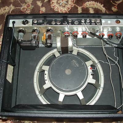 Fender Vibroverb image 5