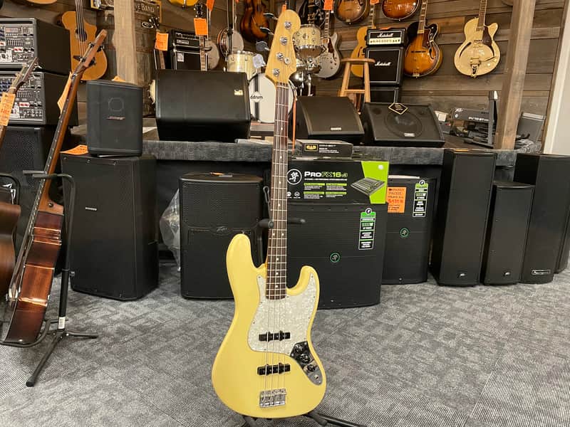 Fender American Standard Jazz Bass image 1