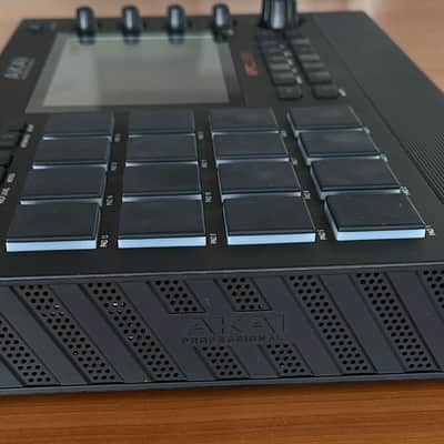 Akai MPC Live II Standalone Sampler / Sequencer 2020 - Present - Black image 6