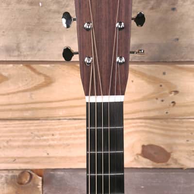 Martin D-28 Acoustic Guitar Natural w/ Case image 6