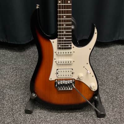 Ibanez GRG140 2014 - Sunburst image 1