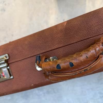 VINTAGE 80'S 90'S GENUINE GIBSON EXPLORER HARDSHELL CASE - TKL MADE IN CANADA - GOOD CONDITION - image 15