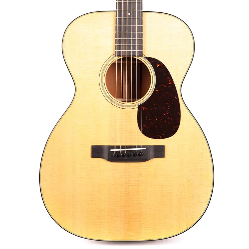 Martin Standard Series 00-18 (2016 - 2024) image 2
